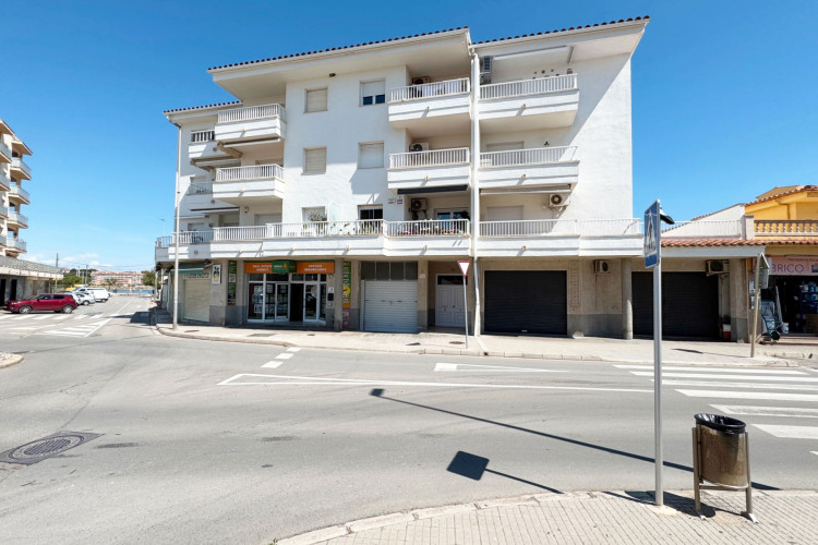 Avinguda de Montgu00F3, 68, Port - La Cota - Puig Sec