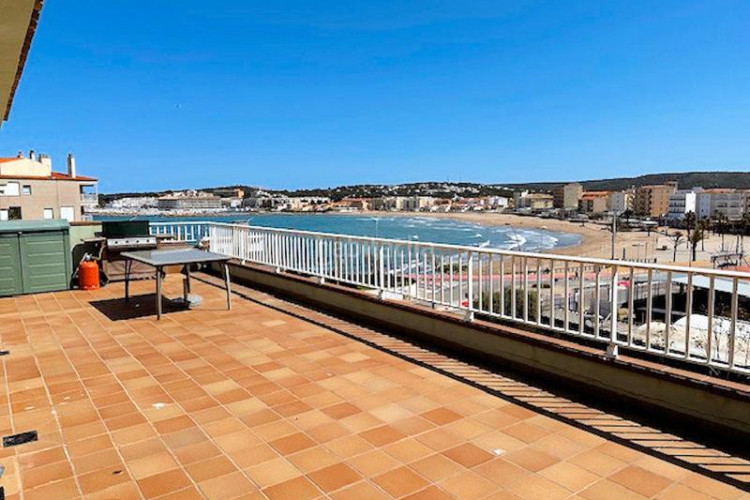 Ático en passatge mar jardín-1 33 ático dúplex con espectacular vista, en Escala (L´)