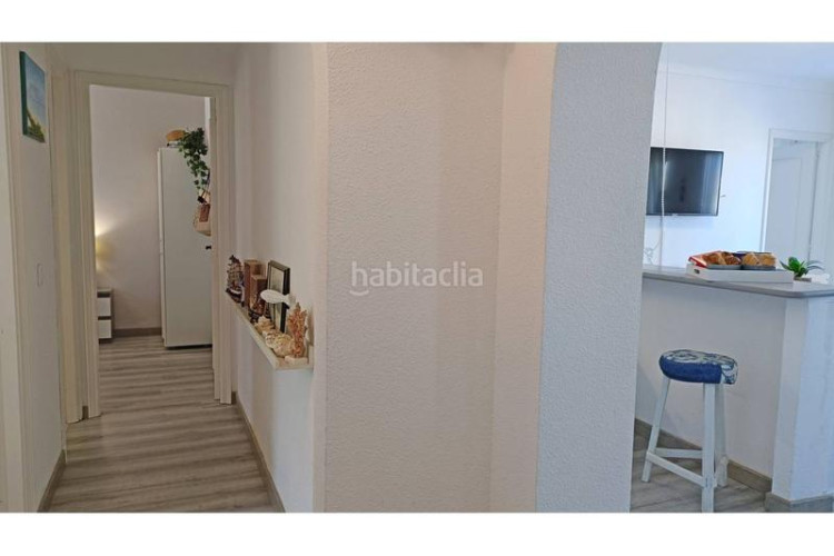 Ático en riells 126 ático en venta en com. els pins en Escala (L´)