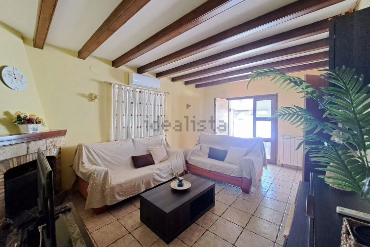 Casa Individual con Piscina y Licencia turística!