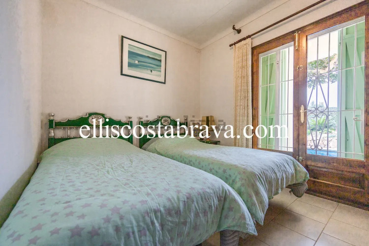 Casa independiente en Barrio Riells