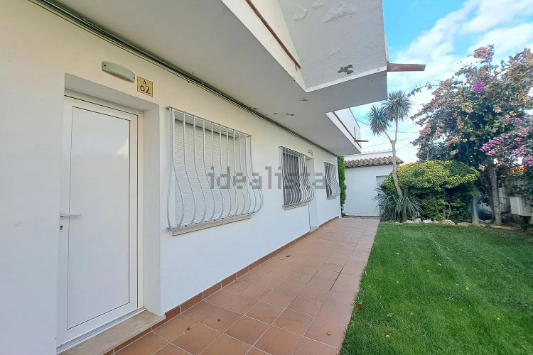 ola, bienvenido en tu nuevo hogar en L'Escala.