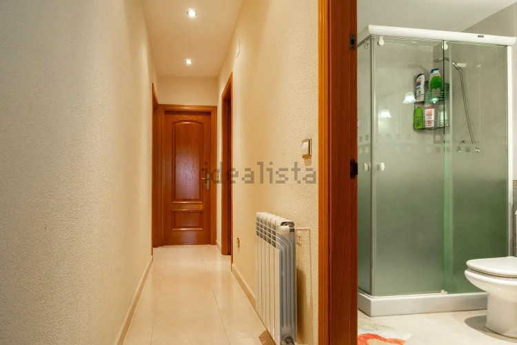Chalet pareado en calle Tossa