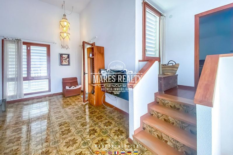 Casa preciosa casa a 4 vientos con gran parcela en Escala (L´)