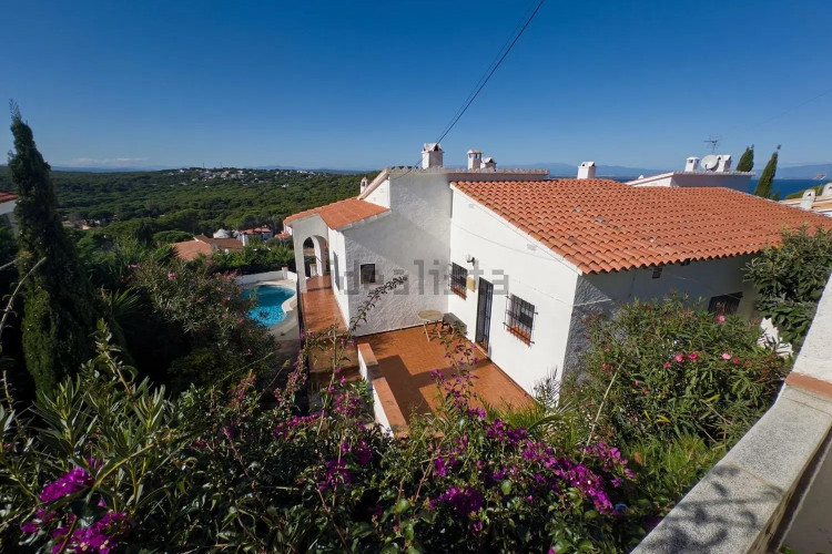 Casa independiente en Barrio Montgó