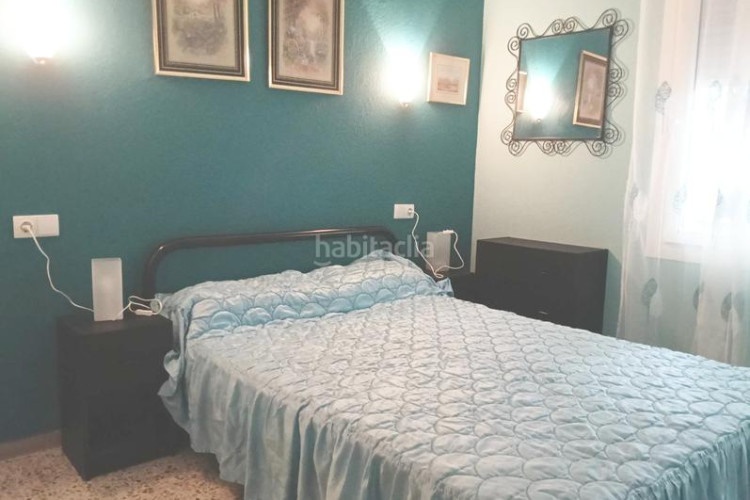 Chalet acogedor chalet esquinero con jardín y parking con posibilidad de piscina privada lescala costa brava en Escala (L´)