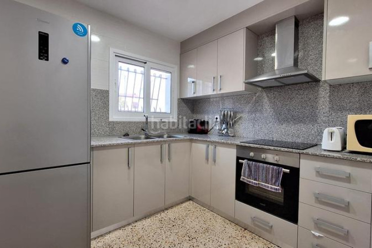 Chalet acogedor chalet esquinero con jardín y parking con posibilidad de piscina privada lescala costa brava en Escala (L´)