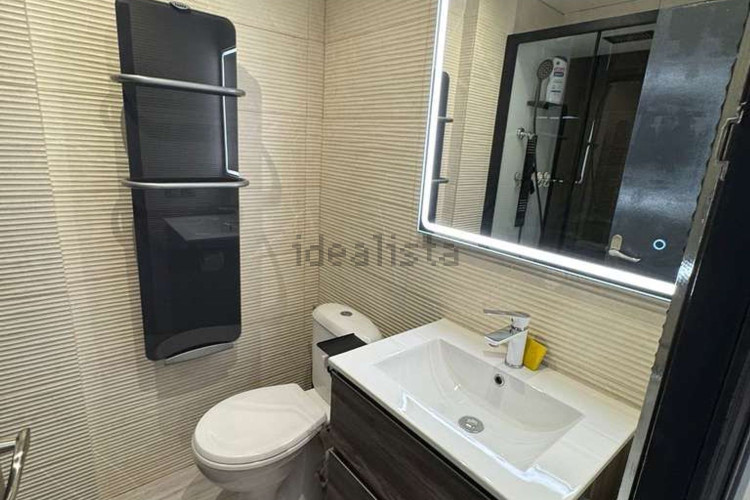 Piso en avenida de Montgó