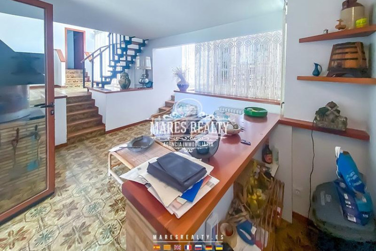 Casa preciosa casa a 4 vientos con gran parcela en Escala (L´)