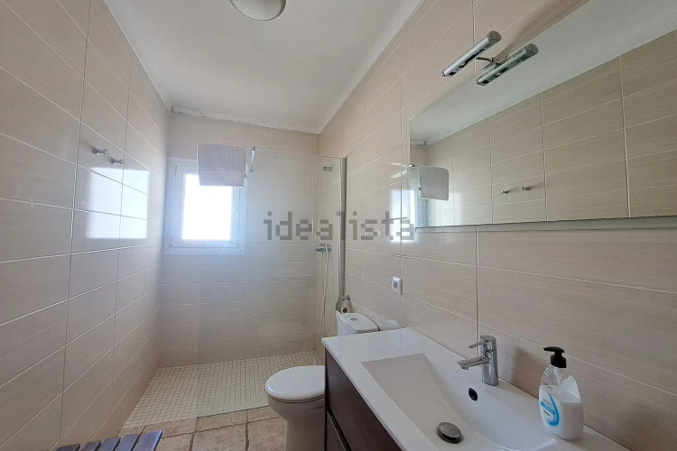Casa Individual con Piscina y Licencia turística!