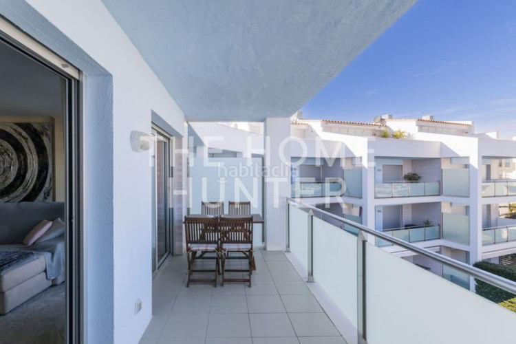 Ático  de 214 m2 con vistas y terraza en venta en escala, l en Escala (L´)