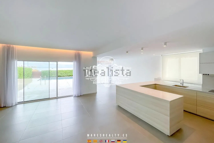 Casa independiente en Barrio Port - Les Planasses