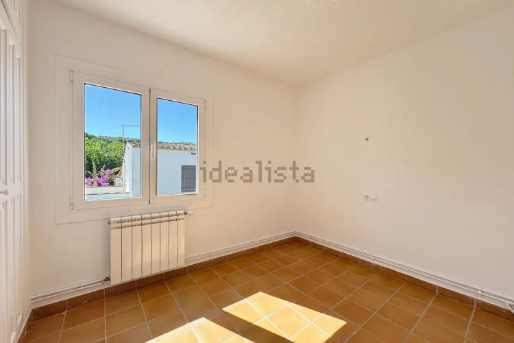 Chalet pareado en calle Era