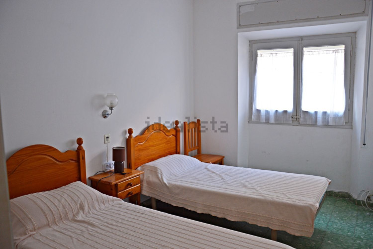 Chalet adosado en calle Canyet
