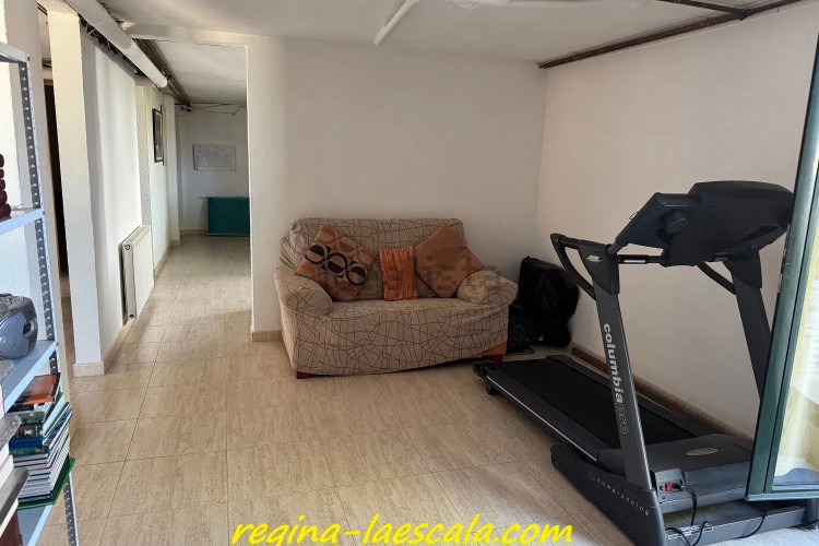 Chalet pareado en calle Cantallops