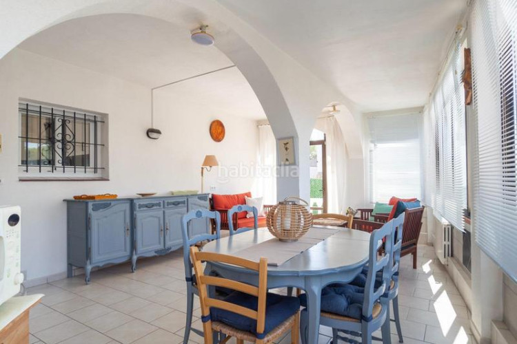 Casa  espaciosa con vistas al mar y piscina privada zona puig sec en Escala (L´)