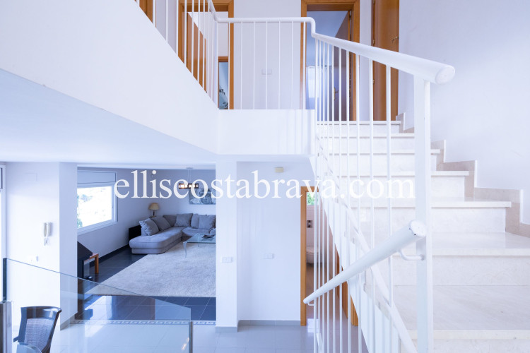 Carrer Port del Rei, Montgu00F3