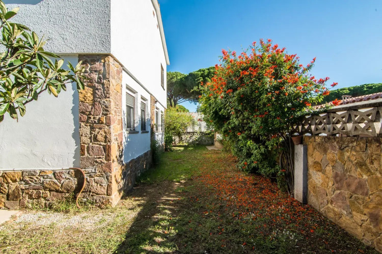 Casa independiente en calle Olives, 25