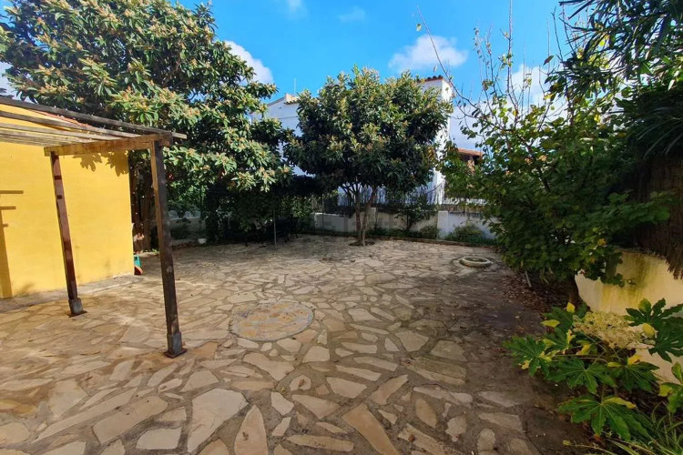 Chalet pareado en Barrio Riells