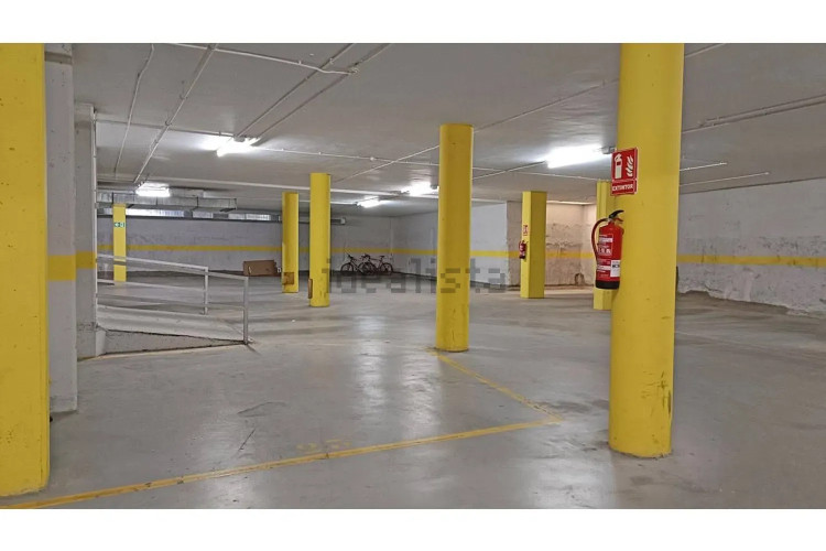 Piso en avenida Riells