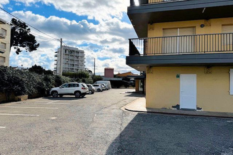 Avinguda Riells, 142, Port - La Cota - Puig Sec