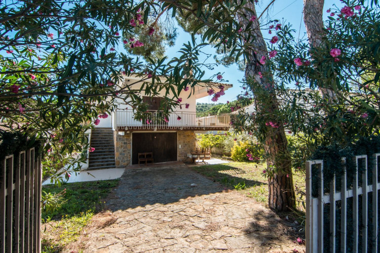 Carrer Olives, 25, Port - La Cota - Puig Sec