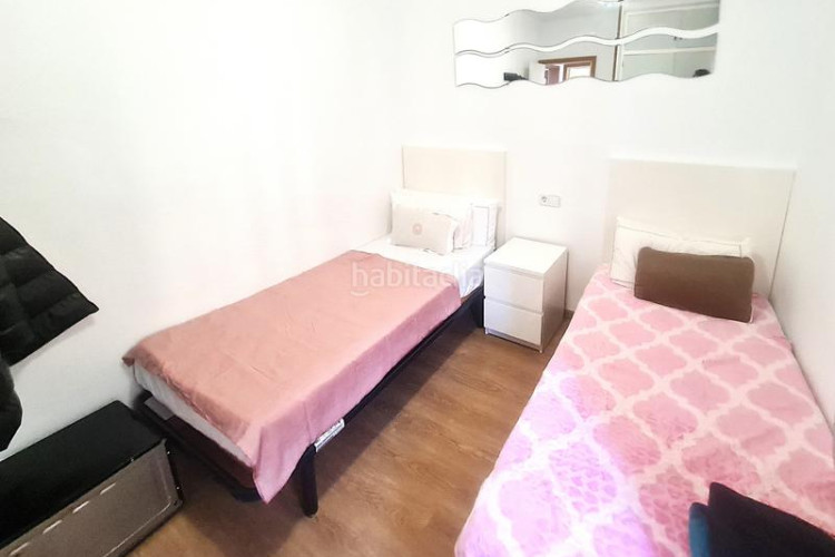 Piso en avinguda de montgó 142 apartamento en segunda línea de mar con vistas en Escala (L´)