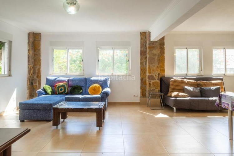 Casa  individual con jardín privado zona puig sec en Escala (L´)