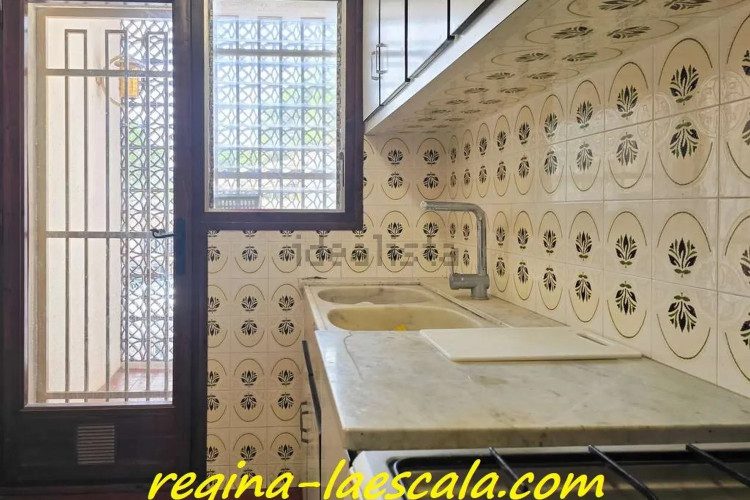 Casa independiente en calle Olives