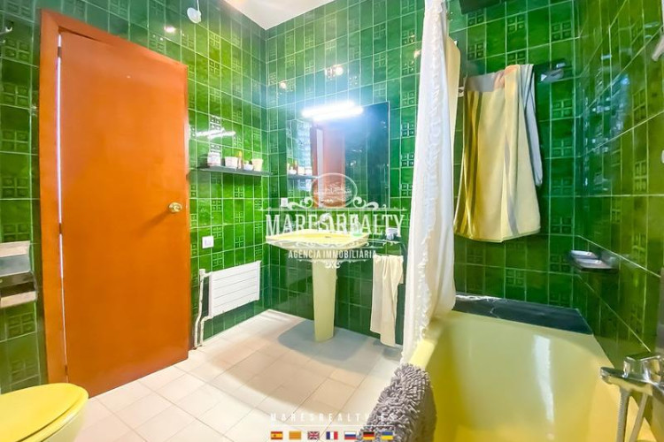 Casa preciosa casa a 4 vientos con gran parcela en Escala (L´)