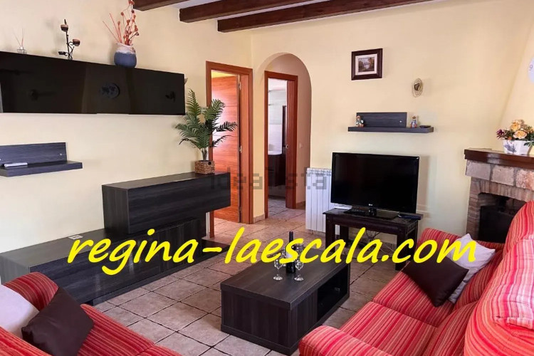 Casa independiente en calle Avet