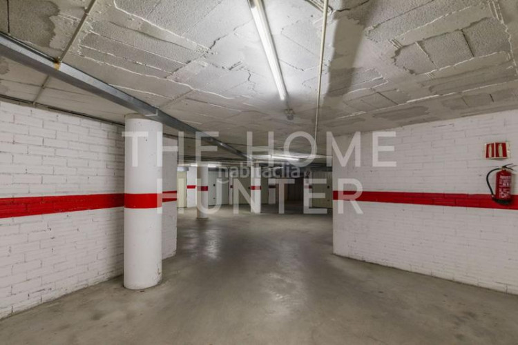 Ático  de 133 m2 con terraza en venta en escala, l en Escala (L´)