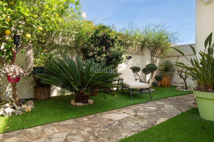 Casa  individual en excelente estado a 120m de la playa de Riells en Escala (L´)