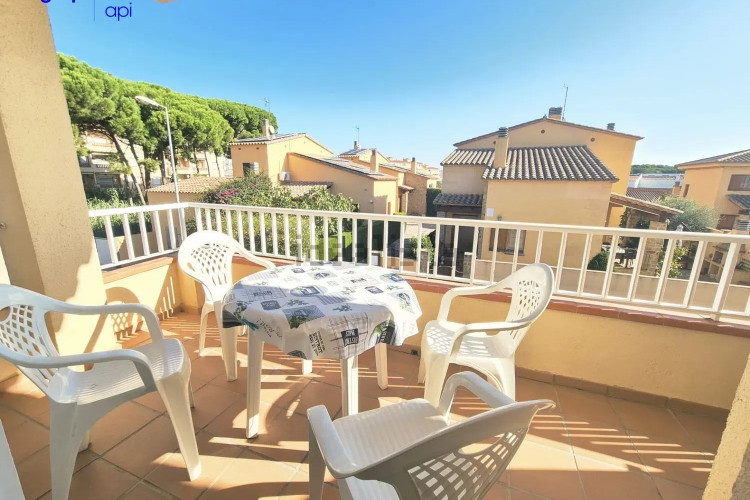 Piso en calle Riells de Dalt