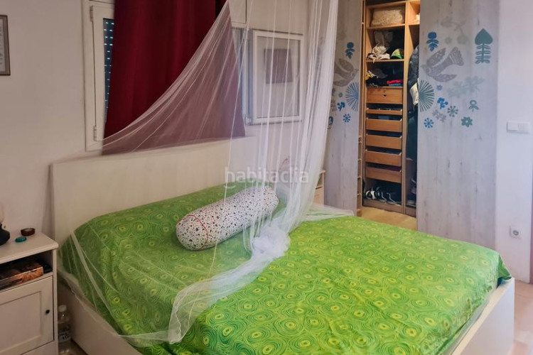 Chalet en carrer barcelona 42 casa a 200 metros de la playa con gran jardín y piscina en Escala (L´)