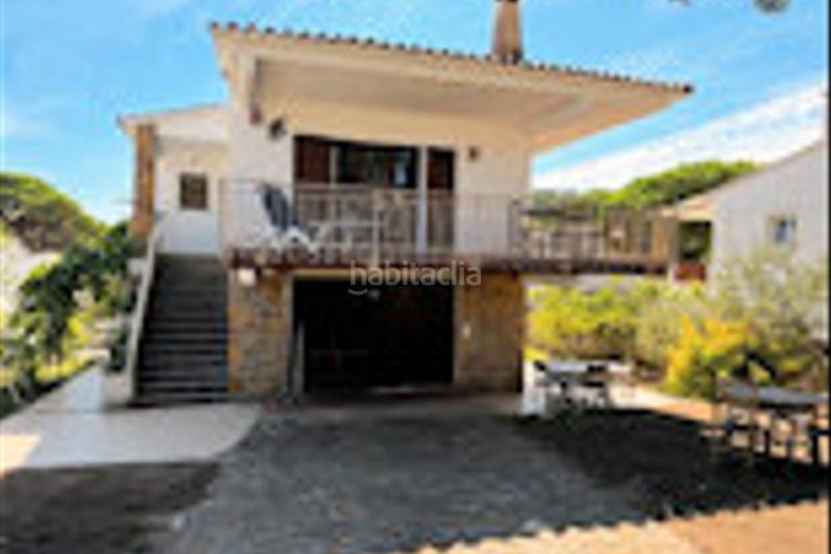 Casa villa de 216m² con 5 dormitorios, 2 baños y piscina privada posible en Escala (L´)