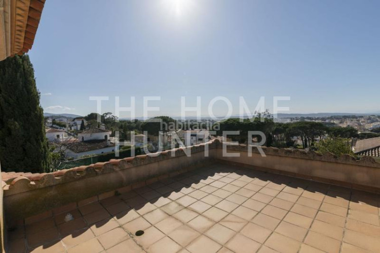 Casa  de 312 m2 con vistas en venta en escala, l en Escala (L´)