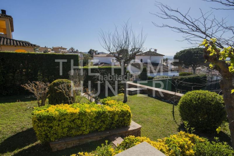 Casa  de 312 m2 con vistas en venta en escala, l en Escala (L´)