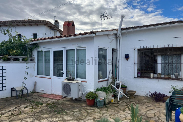 Casa independiente en calle Puig