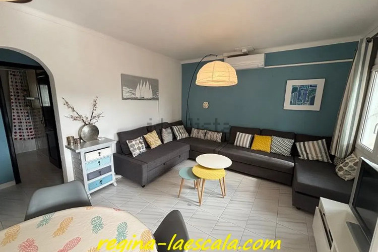 Chalet adosado en calle Onyar