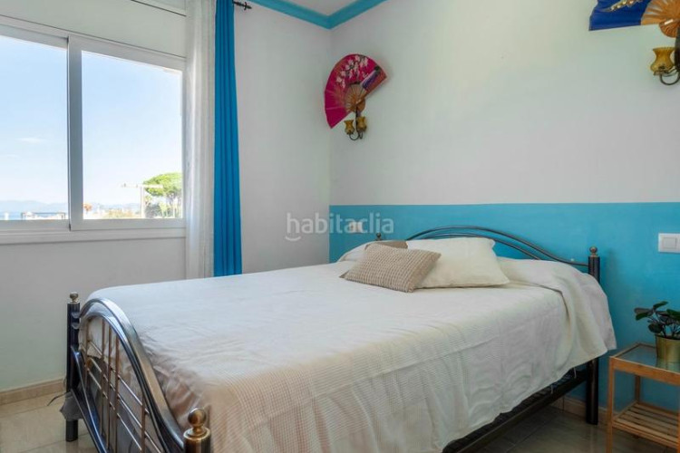 Casa  espaciosa con vistas al mar y piscina privada zona puig sec en Escala (L´)