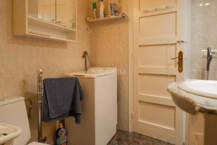 Piso apartamento con terraza vistas al mar y montaña en Escala (L´)