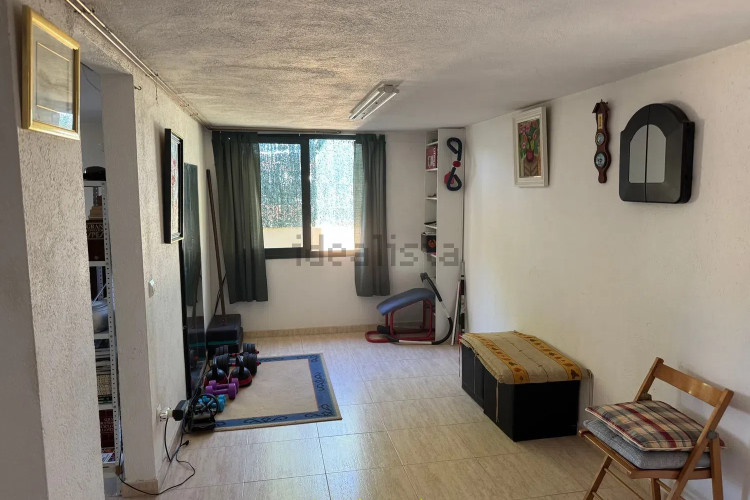 Chalet pareado en calle Cantallops