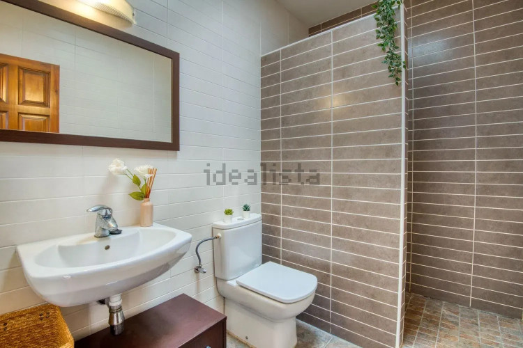 Casa independiente en calle Ricardell, 27