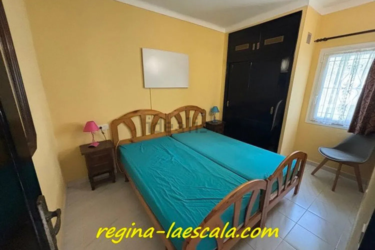 Chalet adosado en calle Onyar