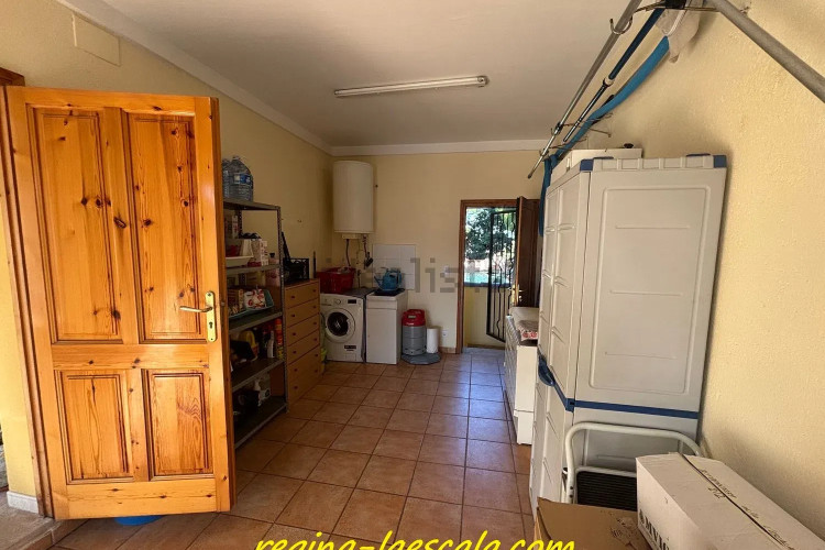 Chalet pareado en calle Cantallops