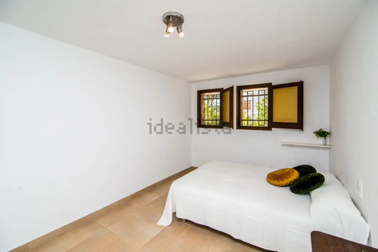 Casa independiente en calle Olives, 25