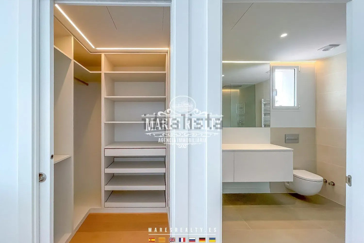 Casa independiente en Barrio Port - Les Planasses