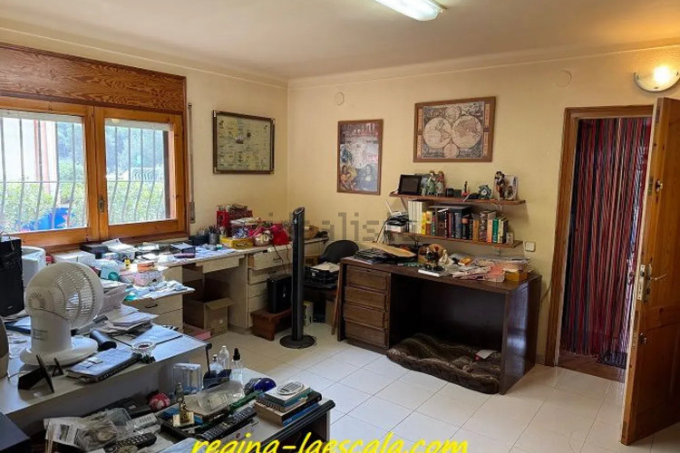 Chalet adosado en CL Muntanya Rodona