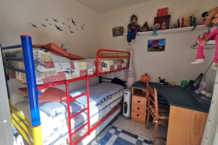 APARTAMENTO PRIMERA LINIA DE MAR CON AMPLIAS TERRAZAS Y PISCINA COMUNITARIA EN EL PUEBLO DE L'ESCALA